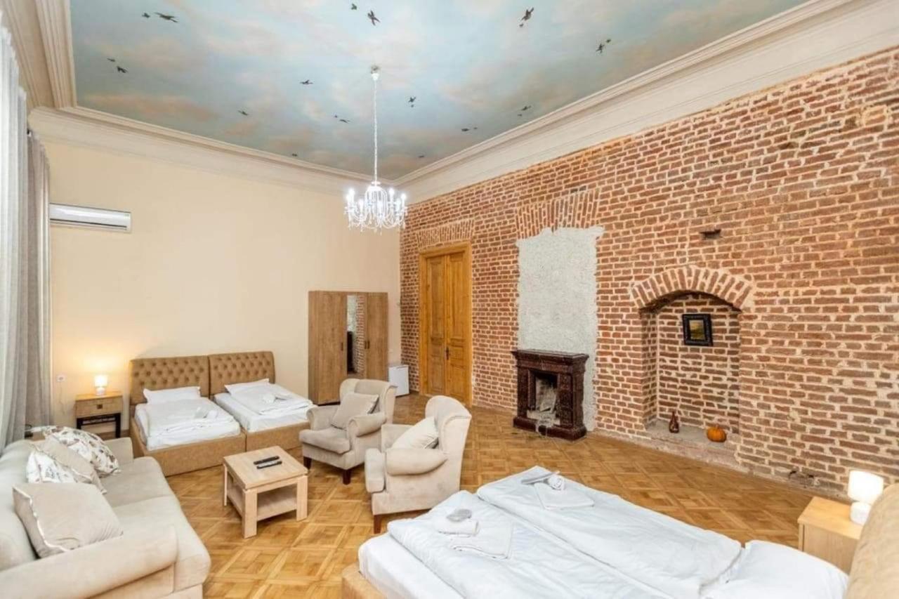 Crypto Hotel Tbilisi Eksteriør billede