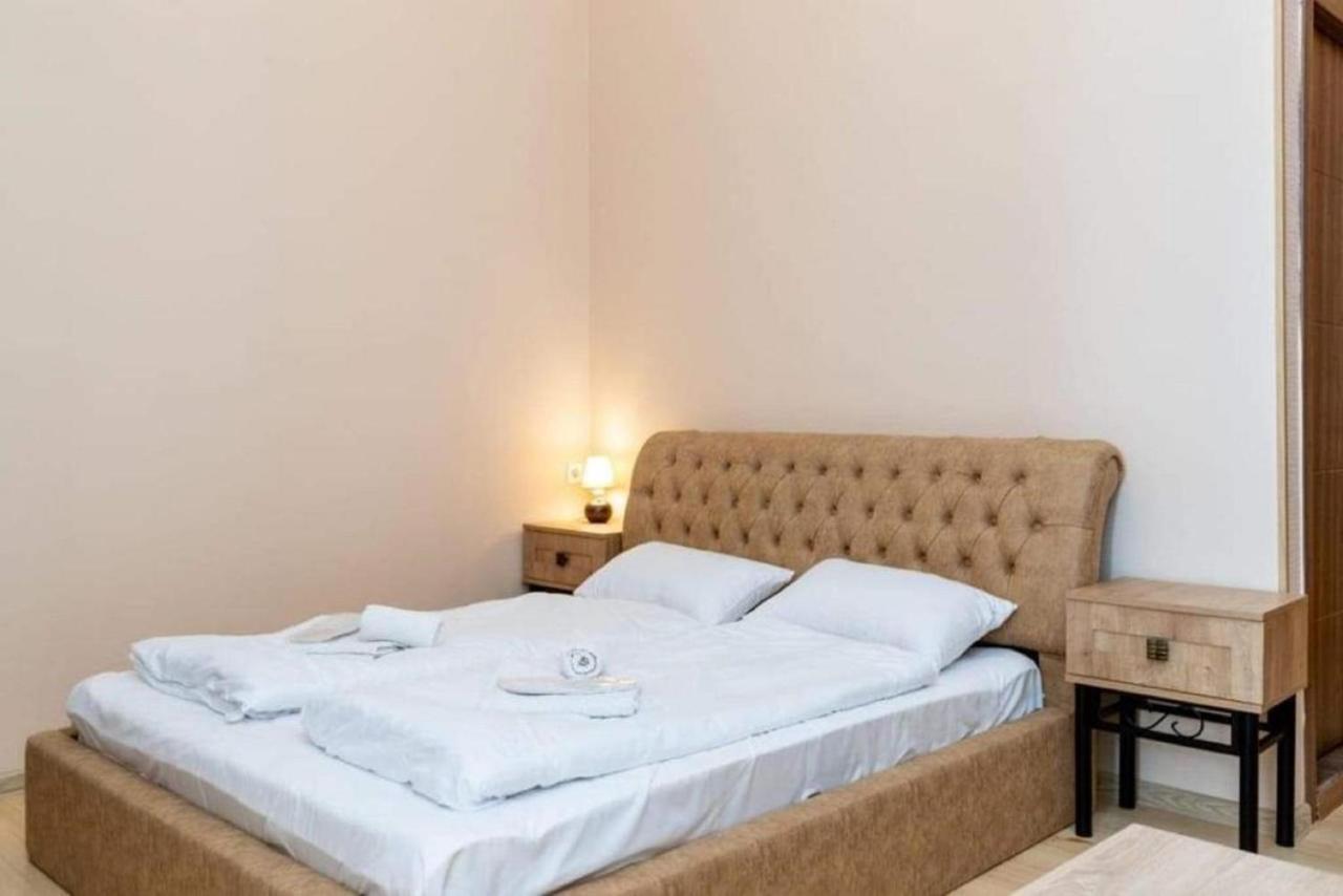 Crypto Hotel Tbilisi Eksteriør billede