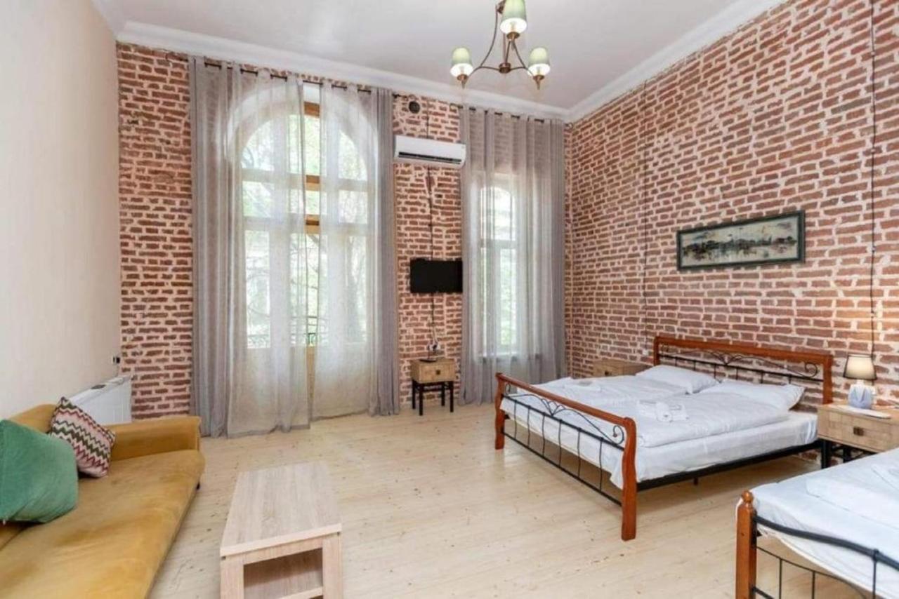 Crypto Hotel Tbilisi Eksteriør billede