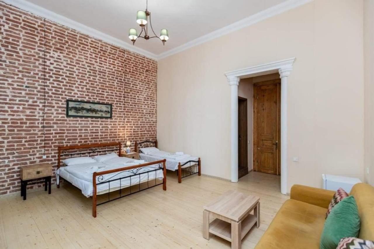 Crypto Hotel Tbilisi Eksteriør billede